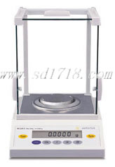 �F�(y��ng)BSϵ�М�(zh��n)΢����������������ƽ,21-4200g,0.01-1mg