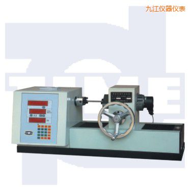 九江數(shù)顯式扭轉(zhuǎn)試驗機(jī)該試驗機(jī)