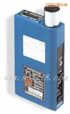 �|�����z�y�x