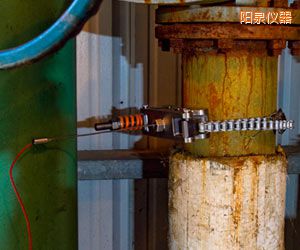 �(y��ng)Ȫ�ھ�(xi��n)���g�ں�O(ji��n)�؃x