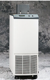 義烏深井臺(tái)式恒溫槽